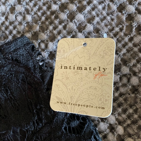 Free People Lace Bralette🖤 XS - Picture 6 of 7